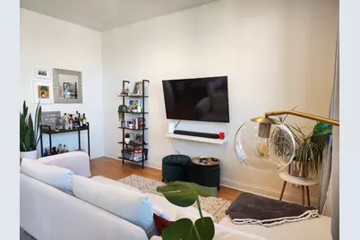 918 W Belmont Avenue #305, Chicago, IL 60657 - Photo 5