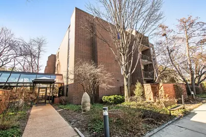 2150 Bouterse Street #205, Park Ridge, IL 60068 - Photo 1