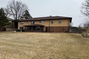 11224 Ventura Blvd, Machesney Park, IL 61115 - Photo 7