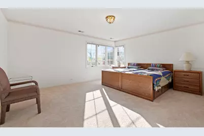 2016 Midwest Club Parkway, Oak Brook, IL 60523 - Photo 29