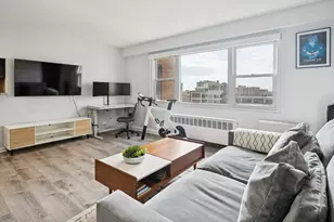 2909 N Sheridan Rd, Chicago, IL 60657 - Photo 5