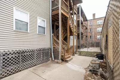 8211 S Drexel Avenue, Chicago, IL 60619 - Photo 9