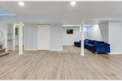 6149 N Karlov Avenue, Chicago, IL 60646 - Photo 37