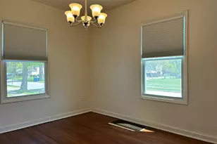 [Address not provided], North Chicago, IL 60064 - Photo 9