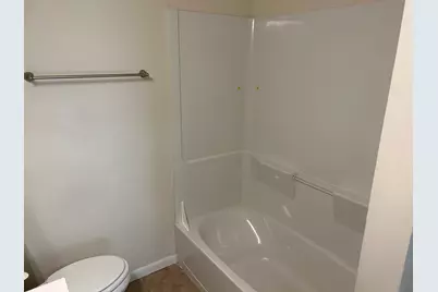 [Address not provided], North Chicago, IL 60064 - Photo 11