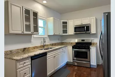 [Address not provided], North Chicago, IL 60064 - Photo 3