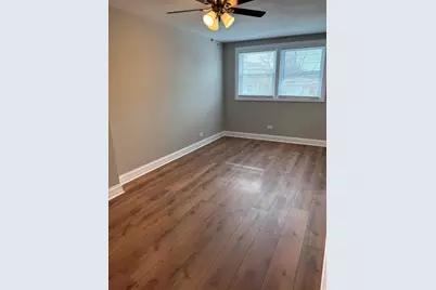 [Address not provided], Chicago, IL 60617 - Photo 15