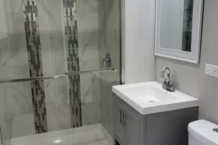 [Address not provided], Chicago, IL 60617 - Photo 9