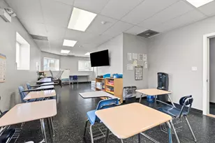 222 E 61st St, Chicago, IL 60637 - Photo 35