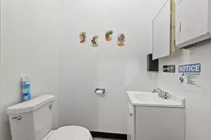 222 E 61st St, Chicago, IL 60637 - Photo 13