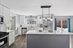 2715 Knollwood Pl, Hazel Crest, IL 60429 - Photo 15