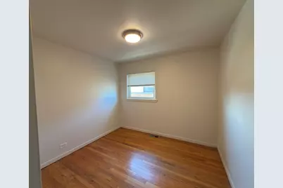 10 Linden Avenue, Buffalo Grove, IL 60089 - Photo 13