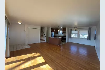 10 Linden Avenue, Buffalo Grove, IL 60089 - Photo 3