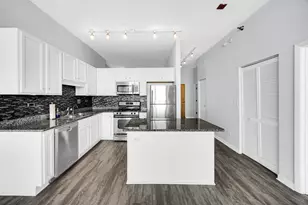 1600 S Indiana Ave, Chicago, IL 60616 - Photo 11