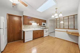 18039 Delaware Ct, Orland Park, IL 60467 - Photo 7