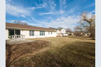 825 Concord Lane, Hoffman Estates, IL 60192 - Photo 25