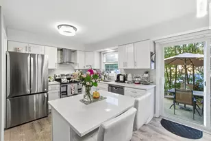 2132 Rugen Rd, Glenview, IL 60026 - Photo 7