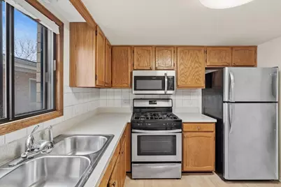 6850 N Northwest Highway #2B, Chicago, IL 60631 - Photo 7