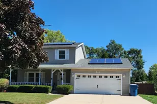 530 Meadows Rd S, Bourbonnais, IL 60914 - Photo 1