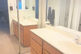 7202 Oxford Cir, Fox Lake, IL 60020 - Photo 17