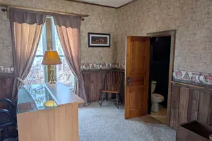 502 N Walnut Ave, Forreston, IL 61030 - Photo 9