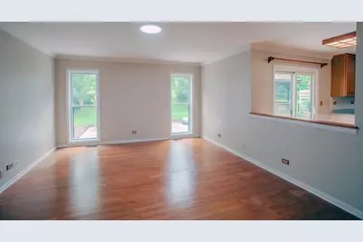 2705 Colonial Drive, Elgin, IL 60124 - Photo 15