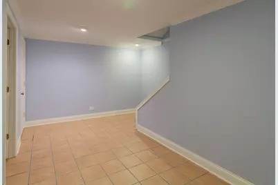 2705 Colonial Drive, Elgin, IL 60124 - Photo 37