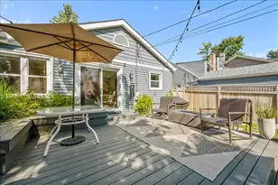 2347 Oak Ave, Northbrook, IL 60062 - Photo 15