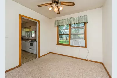 [Address not provided], Carpentersville, IL 60110 - Photo 13