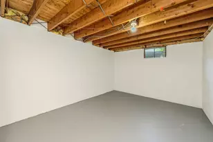 [Address not provided], Carpentersville, IL 60110 - Photo 21