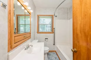 [Address not provided], Carpentersville, IL 60110 - Photo 15