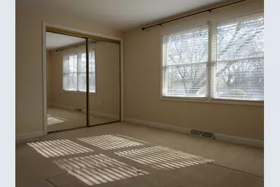 [Address not provided], Barrington, IL 60010 - Photo 13