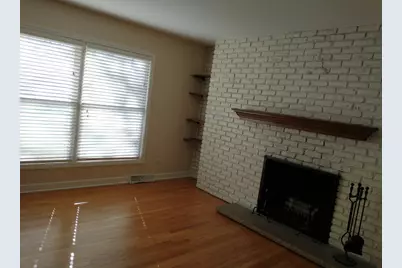 [Address not provided], Barrington, IL 60010 - Photo 7