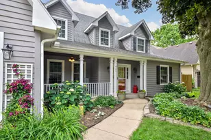 921 James Ct, Wheaton, IL 60189 - Photo 1