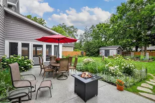 921 James Ct, Wheaton, IL 60189 - Photo 33