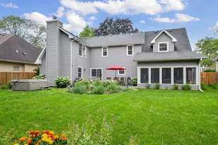 921 James Ct, Wheaton, IL 60189 - Photo 37