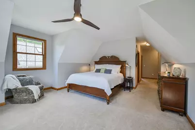 921 James Court, Wheaton, IL 60189 - Photo 15