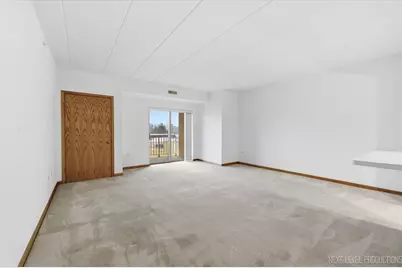 1500 S Ardmore Avenue #304, Villa Park, IL 60181 - Photo 9