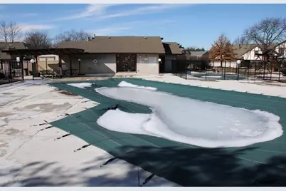 1327 Williamsburg Drive #B2, Schaumburg, IL 60193 - Photo 39