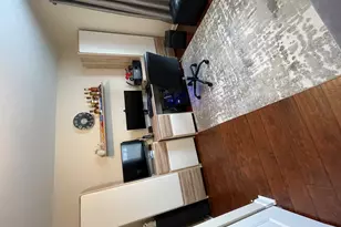 1327 Williamsburg Dr, Schaumburg, IL 60193 - Photo 13