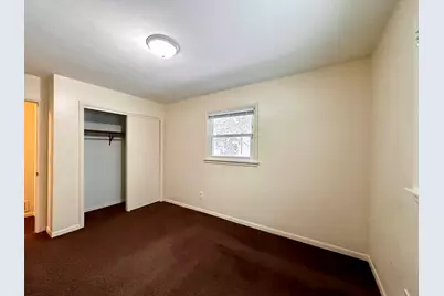 2720 Gilboa Avenue, Zion, IL 60099 - Photo 19