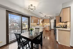 1336 Chestnut Ridge Dr, Naperville, IL 60540 - Photo 9