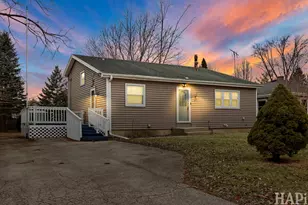 38132 N Manor Ave, Beach Park, IL 60087 - Photo 1