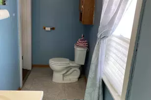 748 Laharpe St, Lasalle, IL 61301 - Photo 11