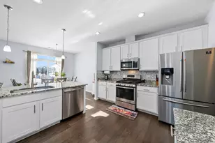 4177 Irving Rd, Aurora, IL 60504 - Photo 7