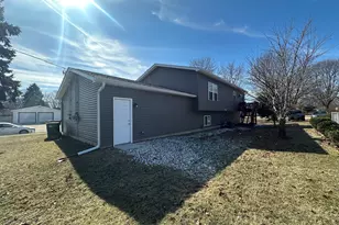 0 Garnett Ave, Winthrop Harbor, IL 60096 - Photo 3