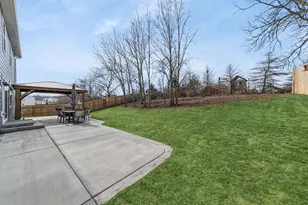 870 Mildred Dr, Marengo, IL 60152 - Photo 21