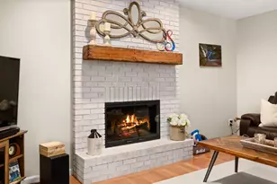 1119 Yorkshire North Dr, Sycamore, IL 60178 - Photo 15