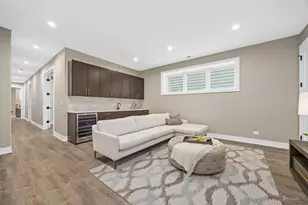 1642 W Wolfram St, Chicago, IL 60657 - Photo 19