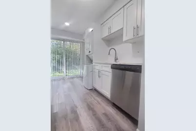 228 E Rimini Court, Palatine, IL 60067 - Photo 9